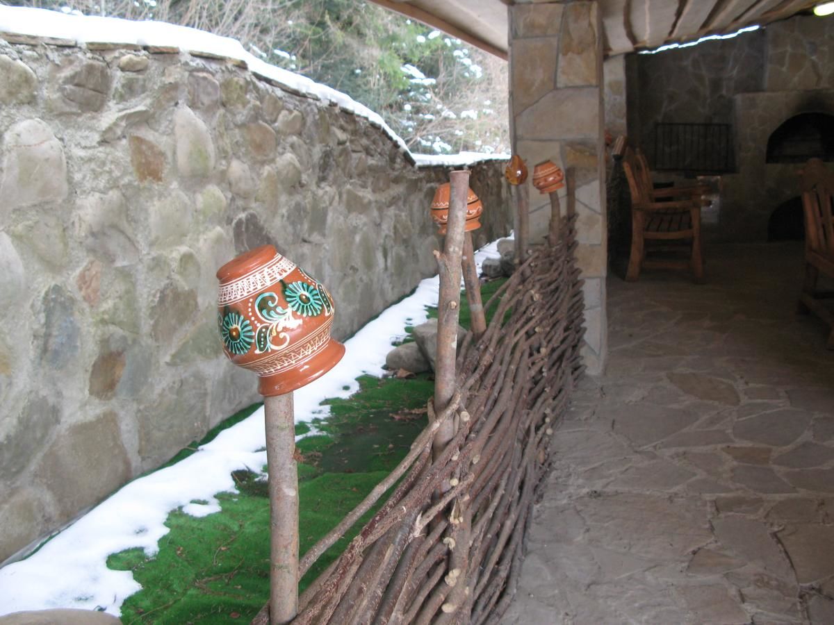 Шале Schale Centoriya Микуличин-35